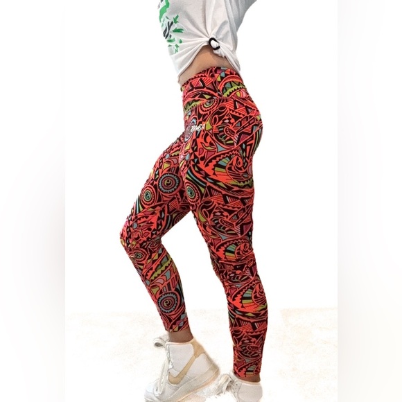 Zumba Beach Baller Bright Orange  Ankle Leggings- Small - Picture 4 of 5